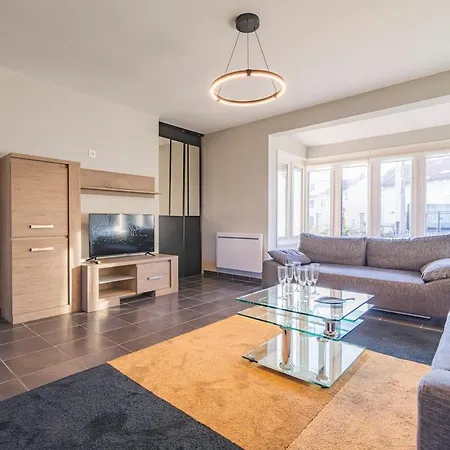 Maison Harmonie 6 Chambres Parking Reims Champagne *