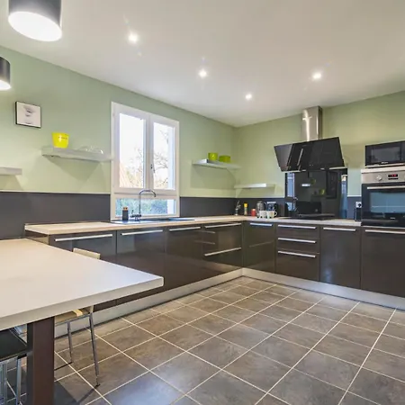 Maison Harmonie Detached House 6 Bedrooms Parking בית נופש Cormontreuil