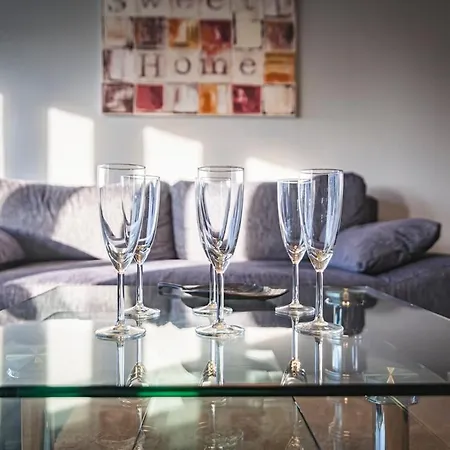 Maison Harmonie Detached House 6 Bedrooms Parking Hébergement de vacances