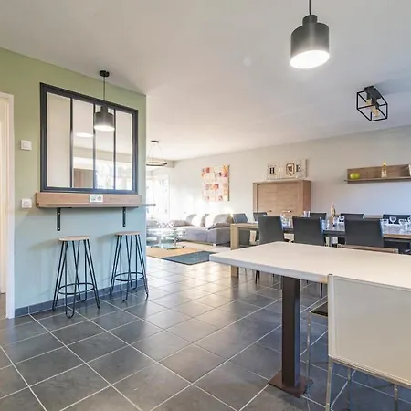 בית נופש Maison Harmonie Detached House 6 Bedrooms Parking