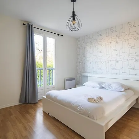 Maison Harmonie Detached House 6 Bedrooms Parking בית נופש Cormontreuil