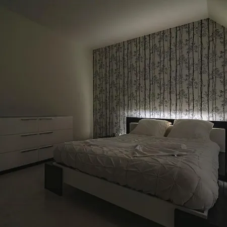 Maison Harmonie Detached House 6 Bedrooms Parking בית נופש