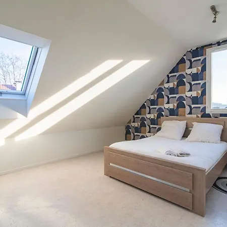 Maison Harmonie 6 Chambres Parking Reims Champagne *