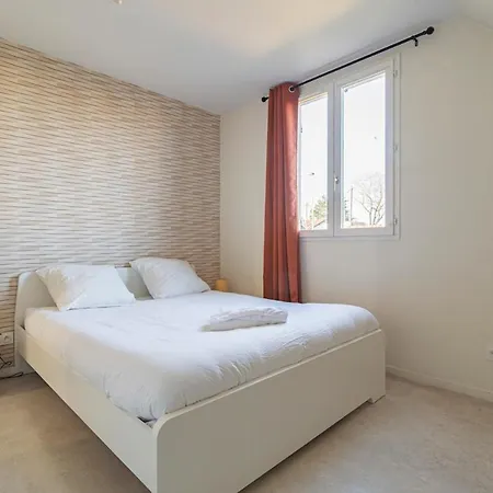 Maison Harmonie 6 Chambres Parking Reims Champagne Feriehus *