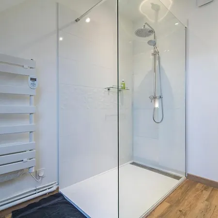 בית נופש Maison Harmonie Detached House 6 Bedrooms Parking