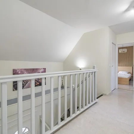 Holiday home Maison Harmonie 6 Parking Reims Champagne *