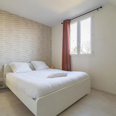 Maison Harmonie 6 Parking Reims Champagne Cormontreuil